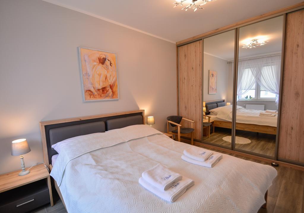 Bryza - Osiedle Ulanska - Parking Apartment Swinemünde